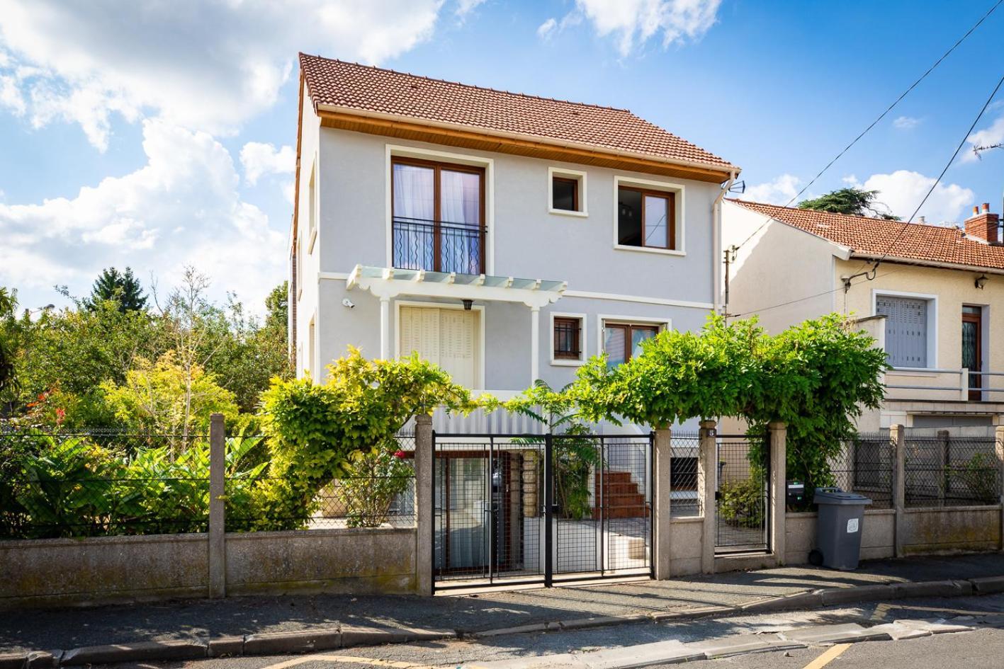 Residence Artemis Paris Orly Aeroport Villeneuve-le-Roi Esterno foto